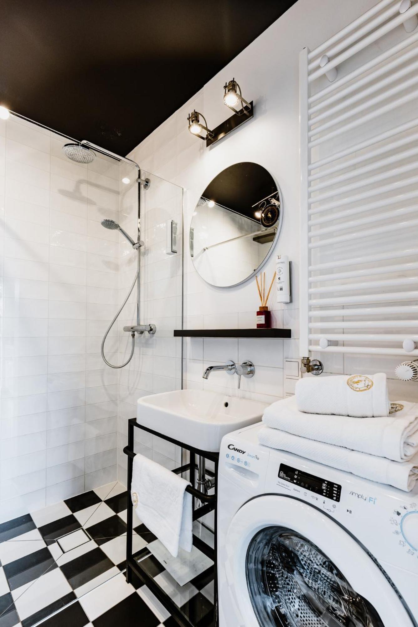 Apartamenty Arte Lublin Unia Art Residence 121- Faktura Vat Garaz Esterno foto